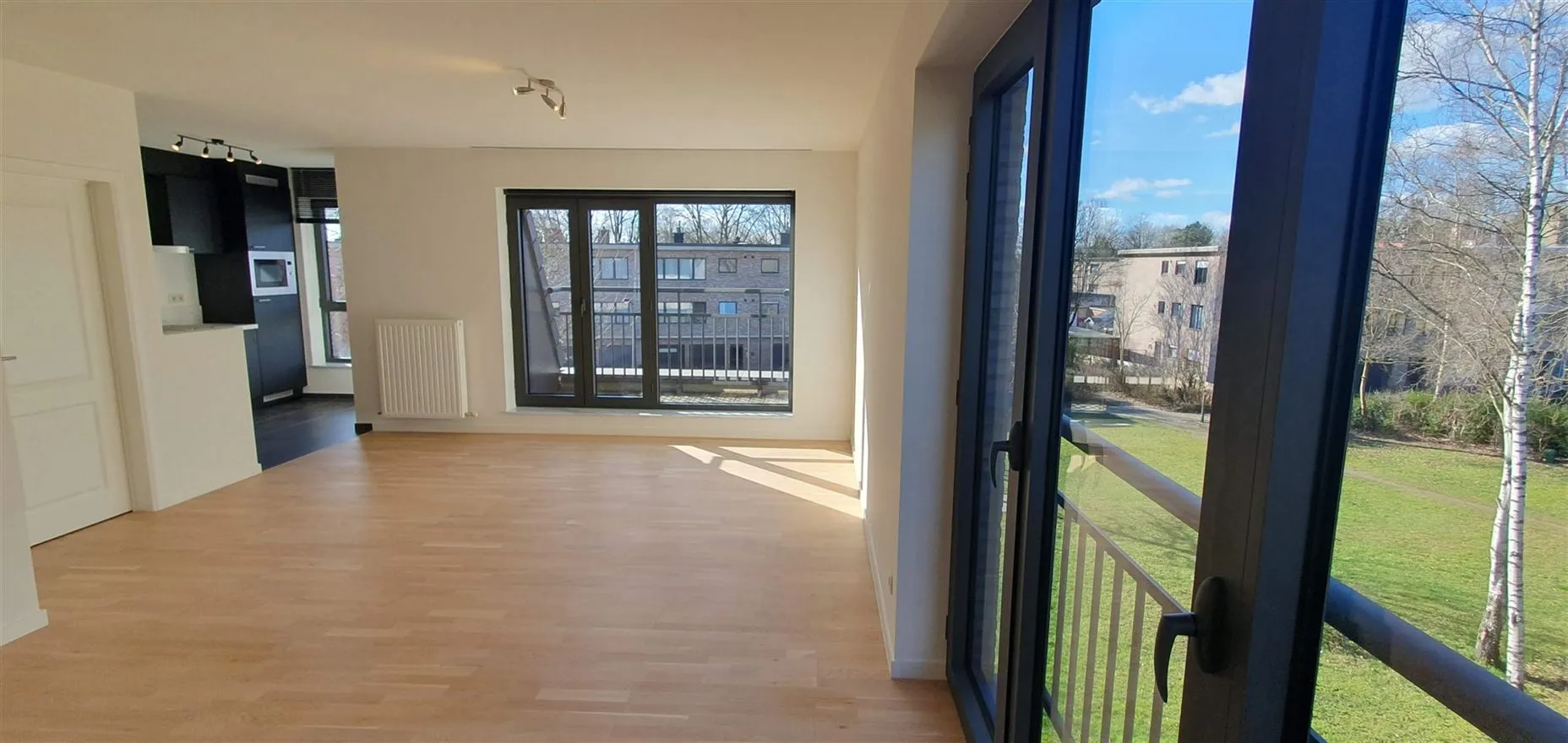 Apartament De închiriat - 2930 BRASSCHAAT BE Image 2